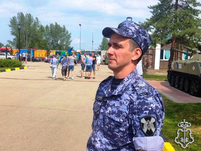 В нижнем Новгороде Росгвардия обеспечила безопасность мероприятий, посвященных Дню Воздушно-десантных войск