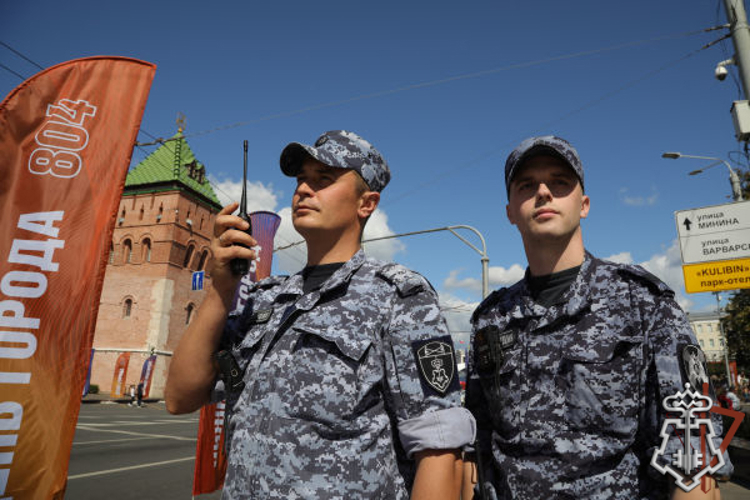 В Нижнем Новгороде Росгвардия обеспечила безопасность граждан в День города
