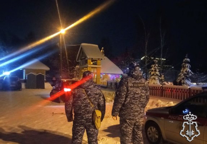 В НИЖЕГОРОДСКОЙ ОБЛАСТИ РОСГВАРДИЯ ОБЕСПЕЧИВАЕТ ОБЩЕСТВЕННЫЙ ПОРЯДОК И БЕЗОПАСНОСТЬ ВО ВРЕМЯ ПРАЗДНОВАНИЯ КРЕЩЕНИЯ ГОСПОДНЯ