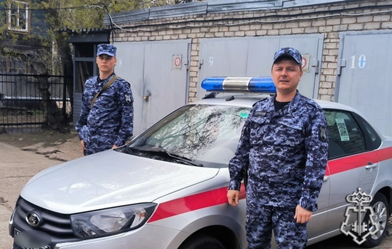В НИЖНЕМ НОВГОРОДЕ РОСГВАРДЕЙЦЫ ЗАДЕРЖАЛИ ГРАЖДАНИНА ЗА ХРАНЕНИЕ НАРКОТИЧЕСКИХ ВЕЩЕСТВ
