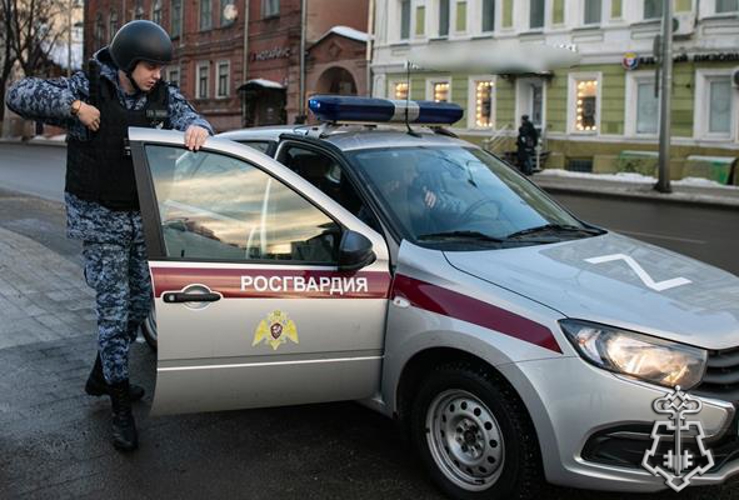 В НИЖНЕМ НОВГОРОДЕ СОТРУДНИКИ РОСГВАРДИИ ЗАДЕРЖАЛИ ПОДОЗРЕВАЕМОГО В ПРИЧИНЕНИИ ЛЁГКОГО ВРЕДА ЗДОРОВЬЮ МУЖЧИНЕ
