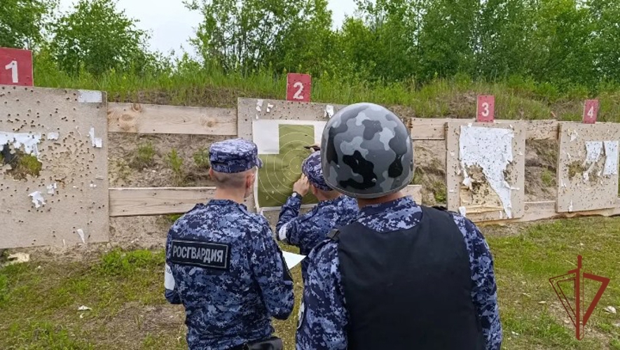 В УПРАВЛЕНИИ РОСГВАРДИИ ПО НИЖЕГОРОДСКОЙ ОБЛАСТИ ПОДВЕЛИ ИТОГИ КОНКУРСА ПРОФЕССИОНАЛЬНОГО МАСТЕРСТВА СРЕДИ ЭКИПАЖЕЙ ГРУПП ЗАДЕРЖАНИЯ